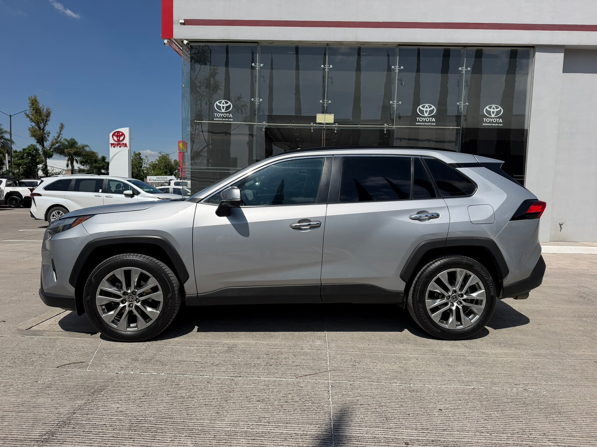 2022 Toyota RAV4 LIMITED, L4, 2.5L, 202 CP, 5 PUERTAS, AUT, AWD