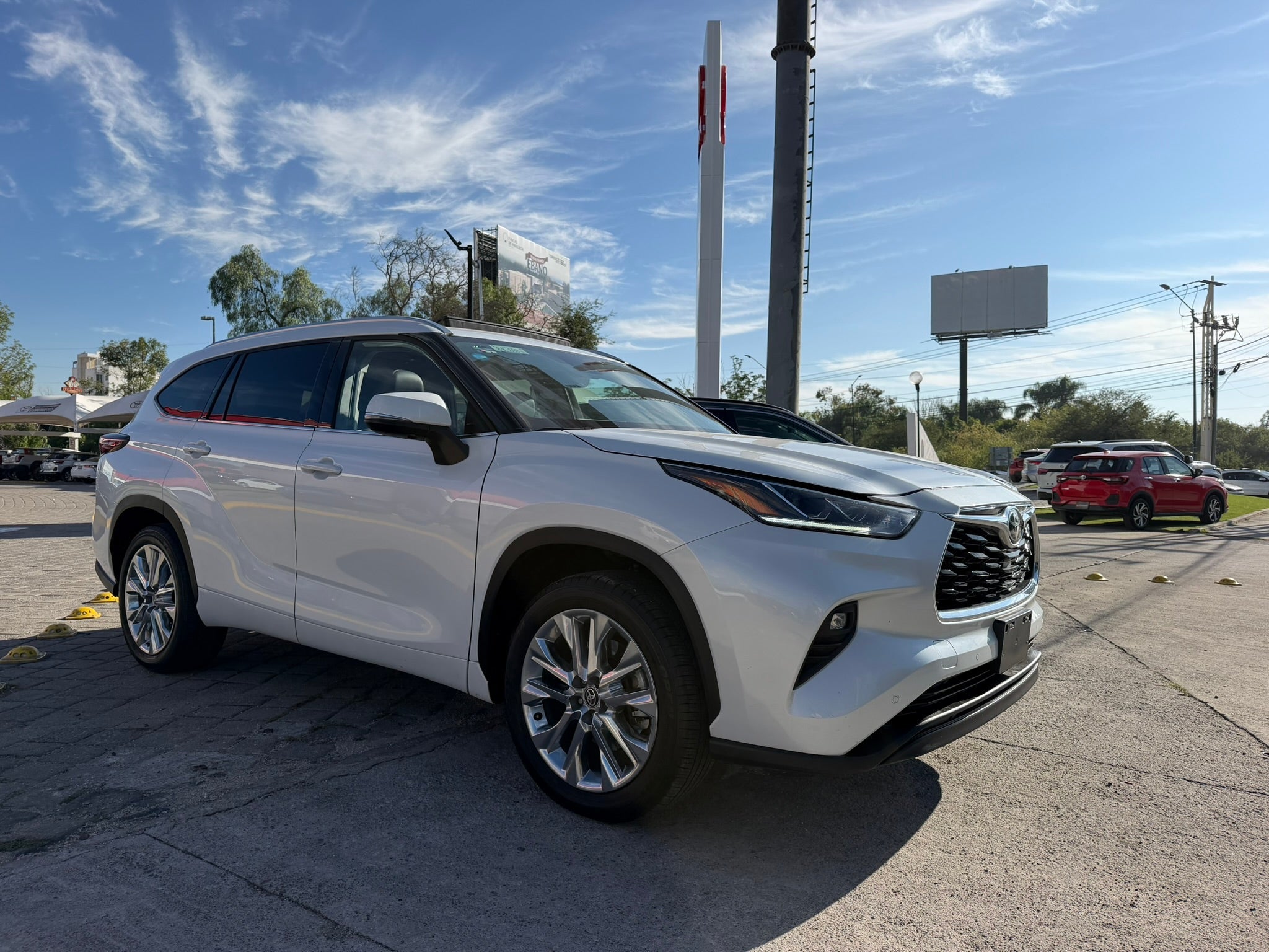 2026 Toyota Highlander LIMITED, L4, 2.5L, 243 CP, 5 PUERTAS, AUT HIBRIDO