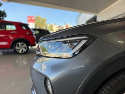 2023 Volkswagen Nivus HIGHLINE L4 1.0T 114 CP 5 PUERTAS AUT