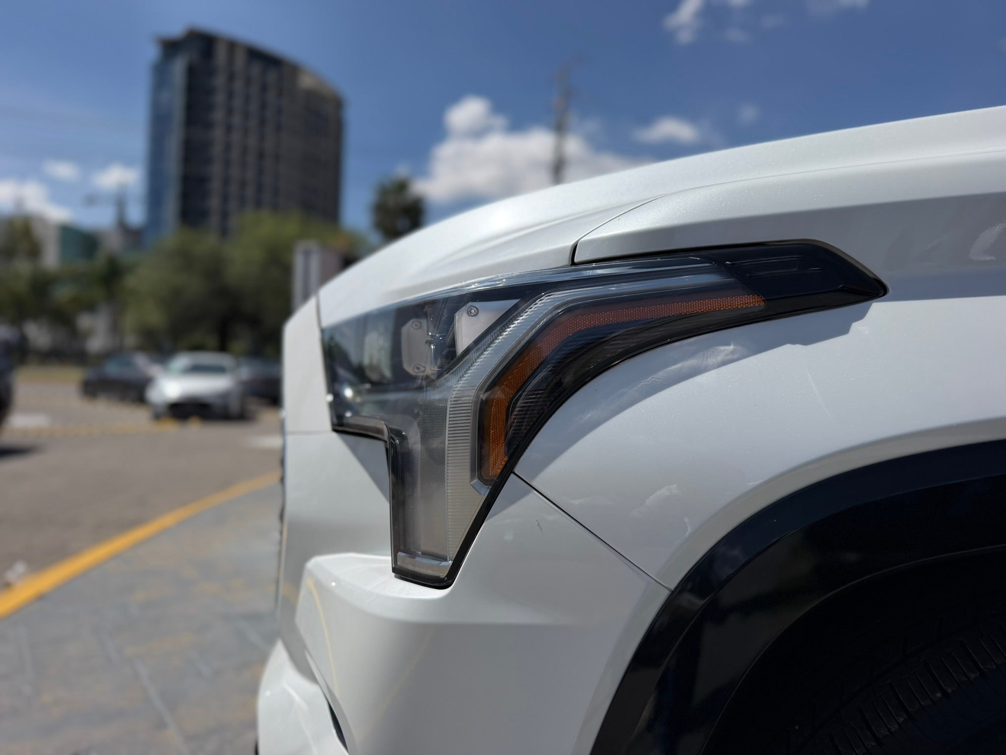 2024 Toyota Sequoia PLATINUM, 6V, 3.4L, 437 CP, AUT, HIBRIDO