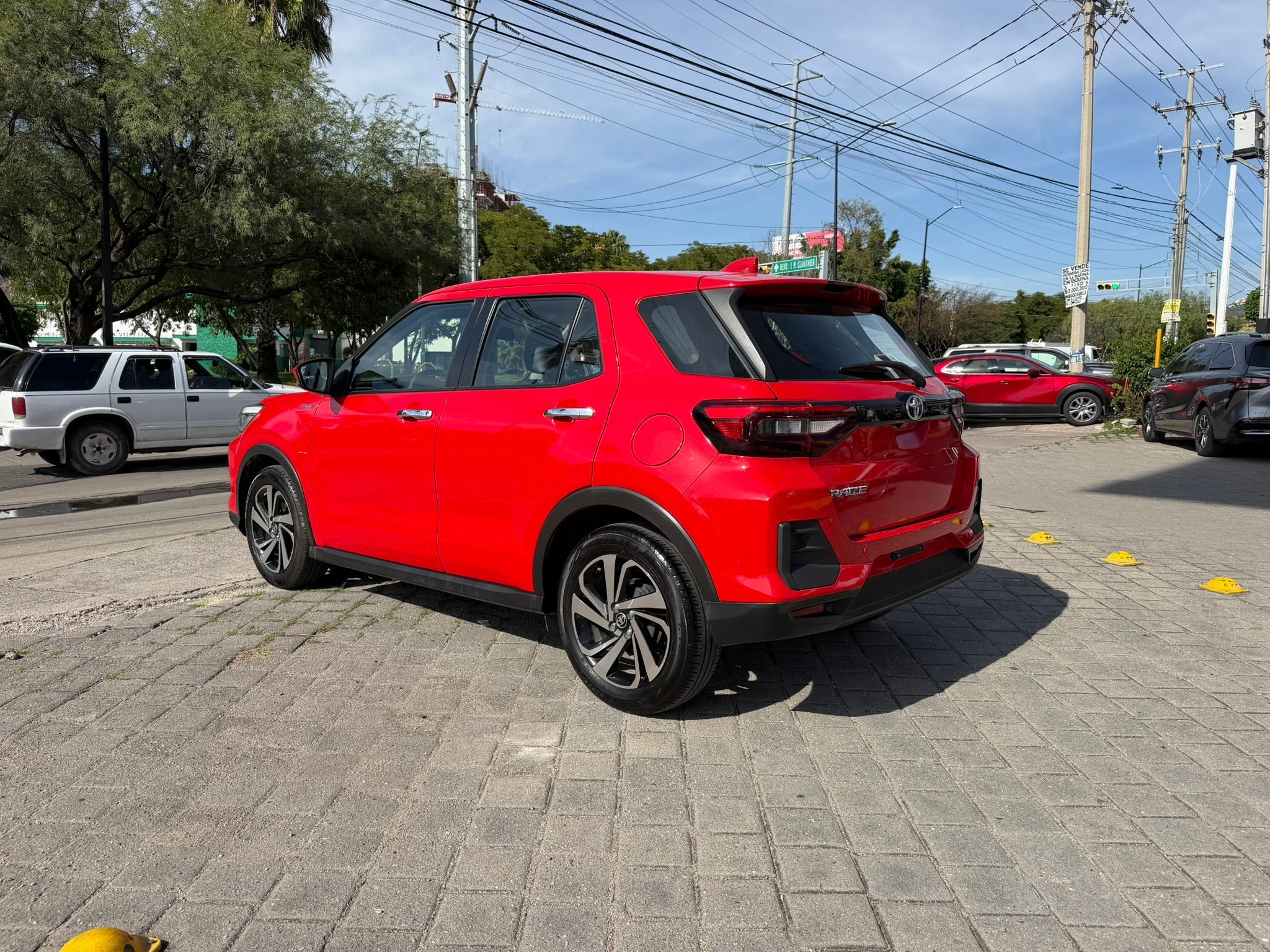 2026 Toyota Raize XLE, L3, 1.0L, 97 CP, 5 PUERTAS, STD