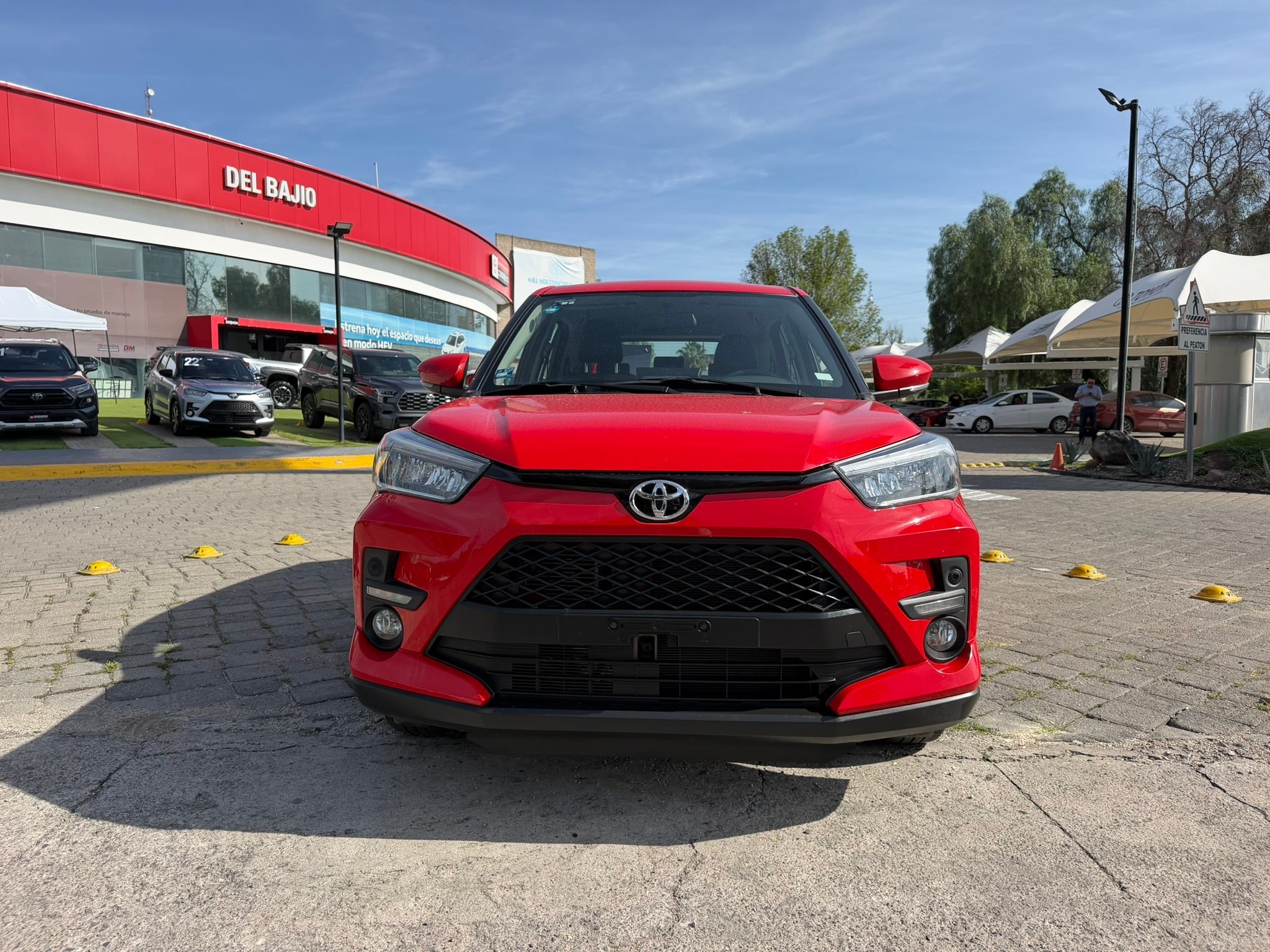 2026 Toyota Raize XLE, L3, 1.0L, 97 CP, 5 PUERTAS, STD