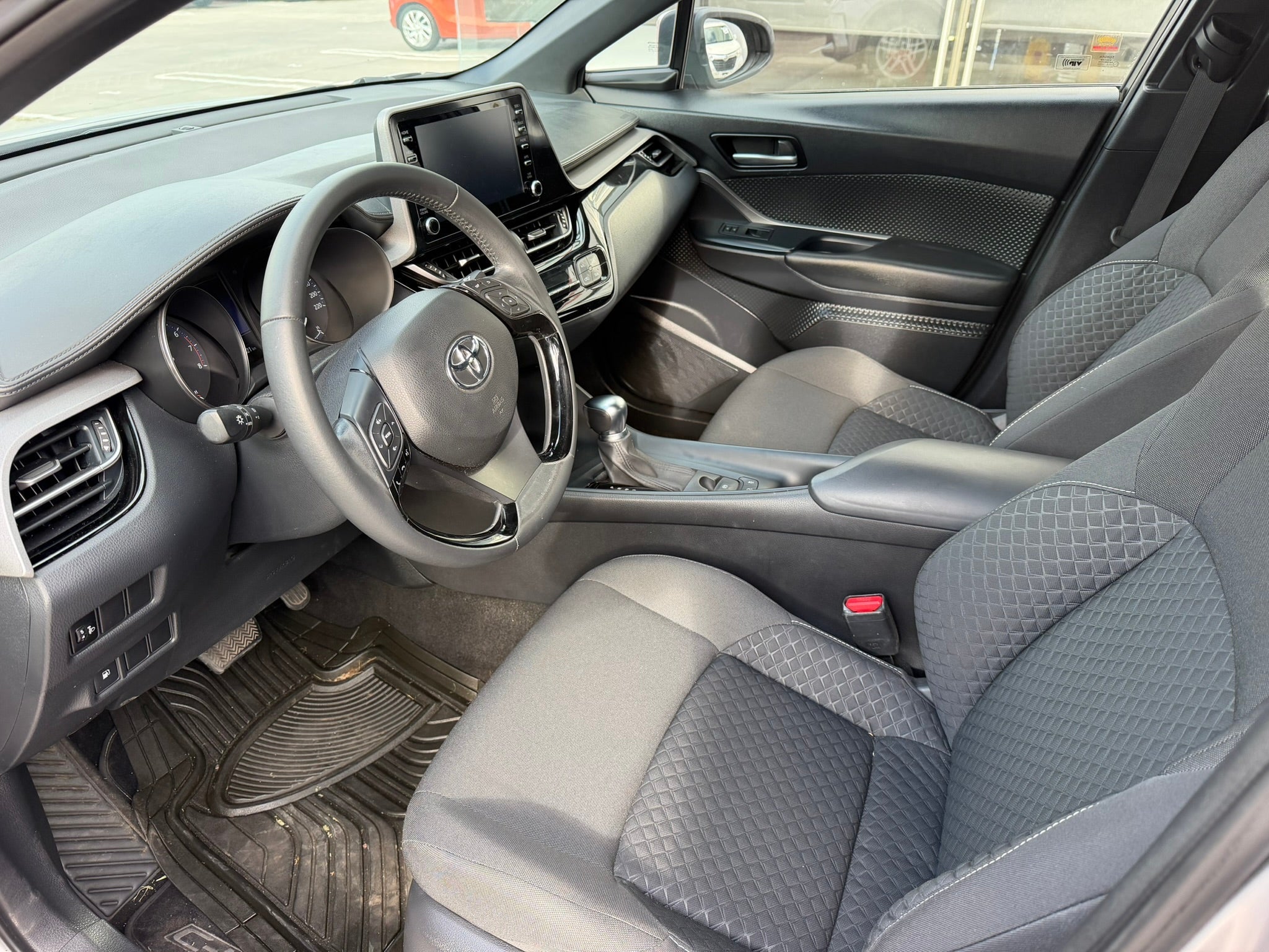 2020 Toyota C-HR BASE, L4, 2.0L, 148 CP, 5 PUERTAS, AUT