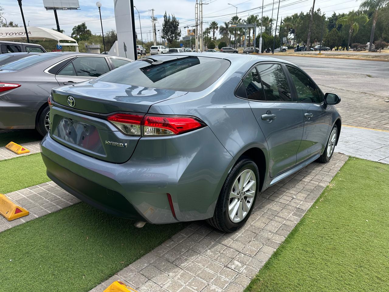 2023 Toyota Corolla XLE, L4, 1.8L, 140 CP, 4 PUERTAS, AUT