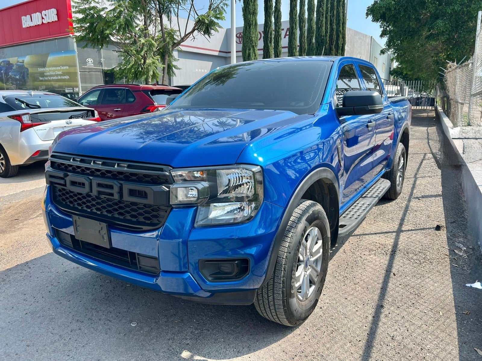 2024 Ford Ranger XL L4 2.3T 270 CP 4 PUERTAS STD BA AA