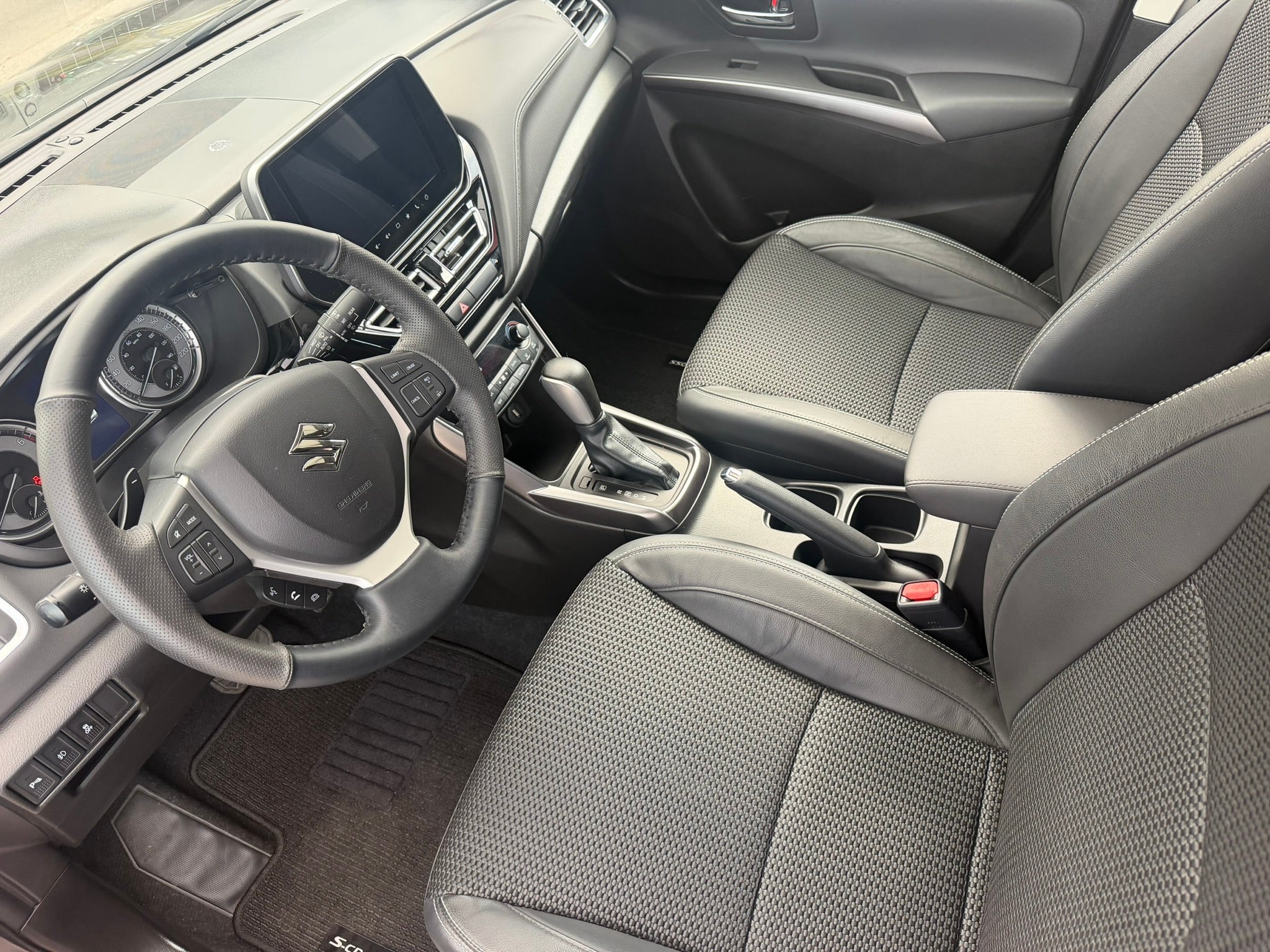 2024 SUZUKI S-Cross BOOSTERJET GLX, 1.4L, 138 HP, 4 CIL, A/T, 5 PUERTAS