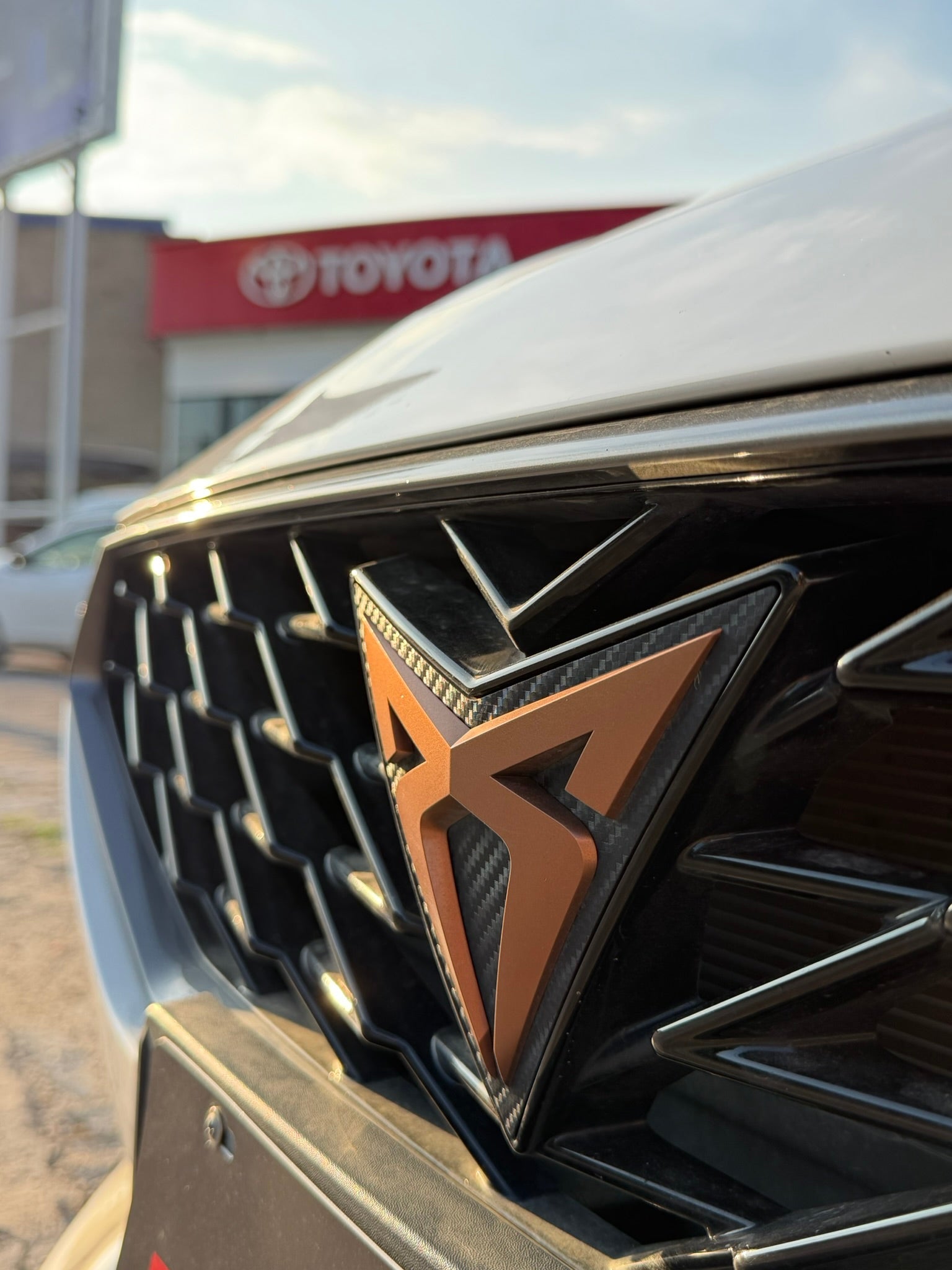 2024 Cupra León 300 CP, 2.0T, 4L,5 PUERTAS, AUT
